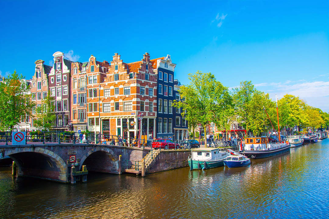 DMU Global - Amsterdam